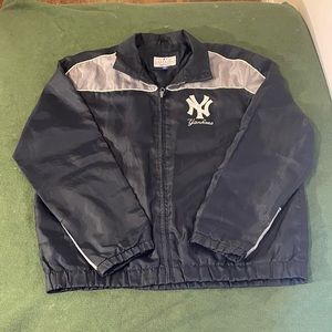 G-III Sports NY Yankees Windbreaker Large MLB Genuine Merchandise